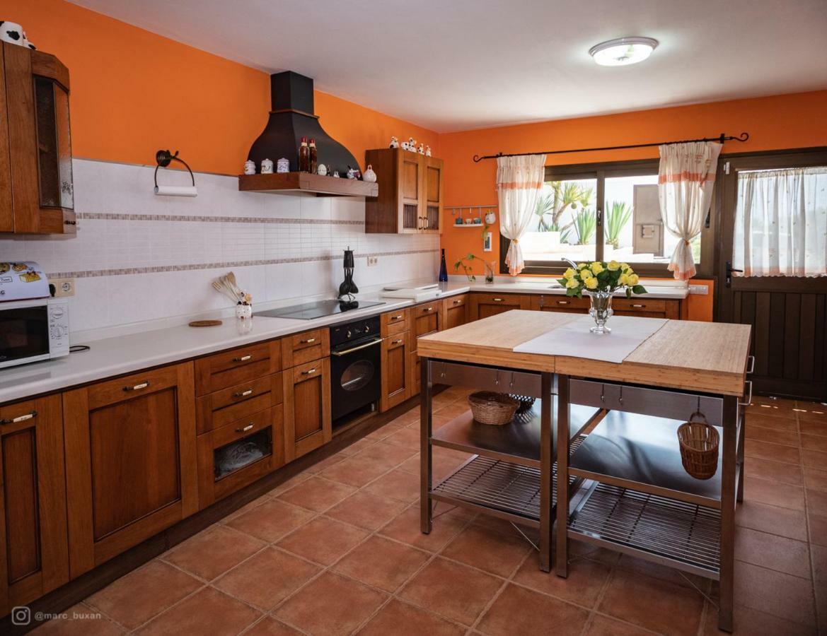 Villa De Lujo Que Mira Al Mar لا أوليفا المظهر الخارجي الصورة