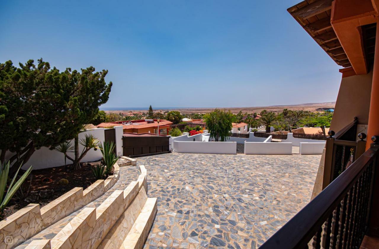 Villa De Lujo Que Mira Al Mar لا أوليفا المظهر الخارجي الصورة
